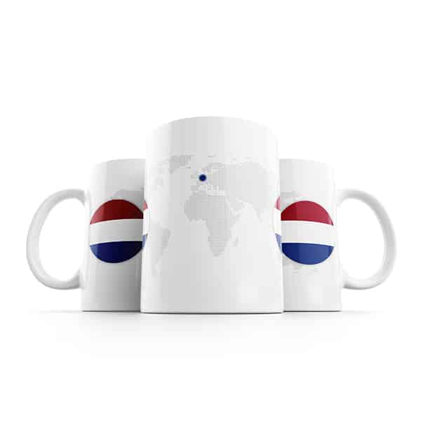 Nederlandse vlag mok naast elkaar Nederlandse vlag mok naast elkaar